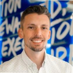 Darren Mullen headshot