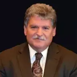 Larry Howard headshot
