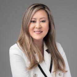 Susan Kim / Attorney Headshot